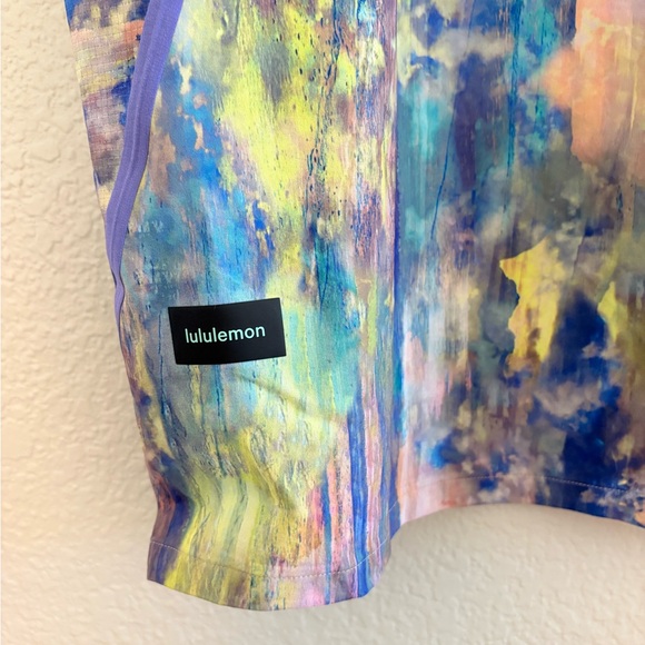 Lululemon Water-Repellent Hiking Short Sleeve Shirt Size Large - Picture 7 of 9